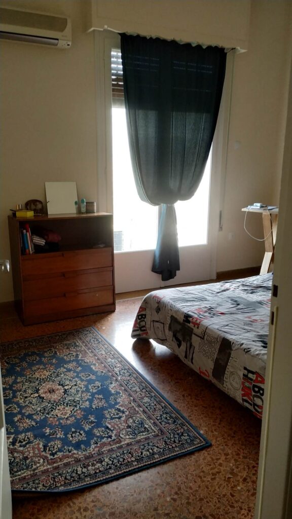 Bedroom for Rent in a Two-Bedroom Apartment in Koukaki 1